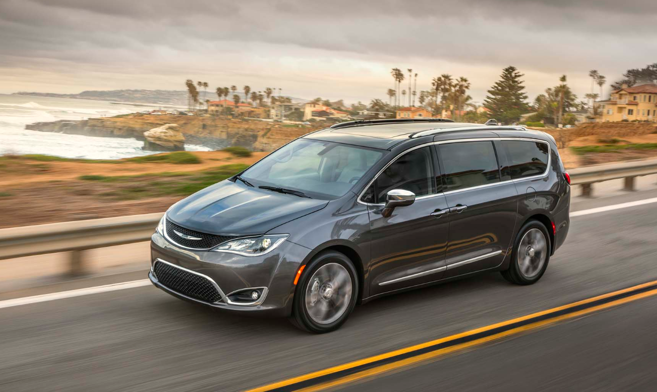 2019 Chrysler Pacifica Gray Exterior Side View Picture